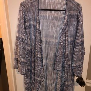 Lula roe Kimono 3 quarter length sleeve